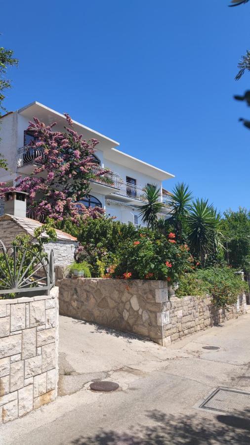 Apartment Franic Sućuraj Exteriér fotografie